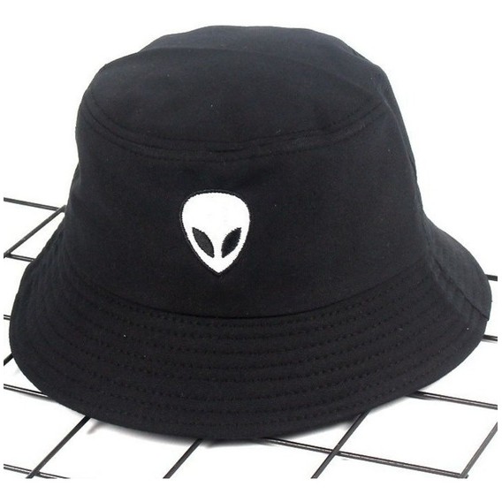 chapéu ufo
